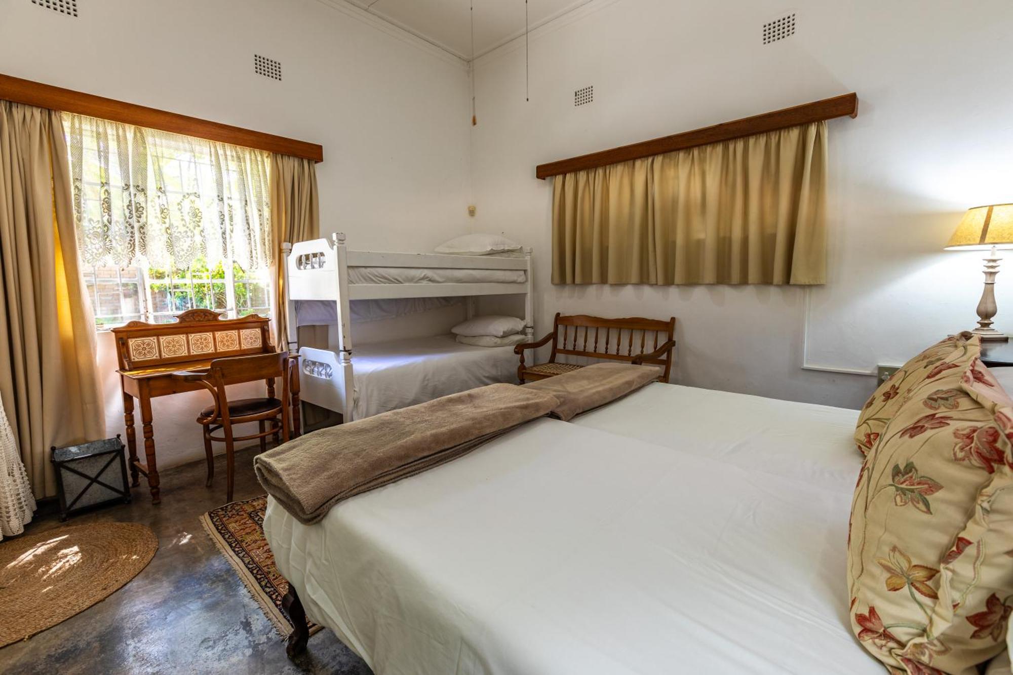 Hh 820 Accomodation Grootfontein 외부 사진