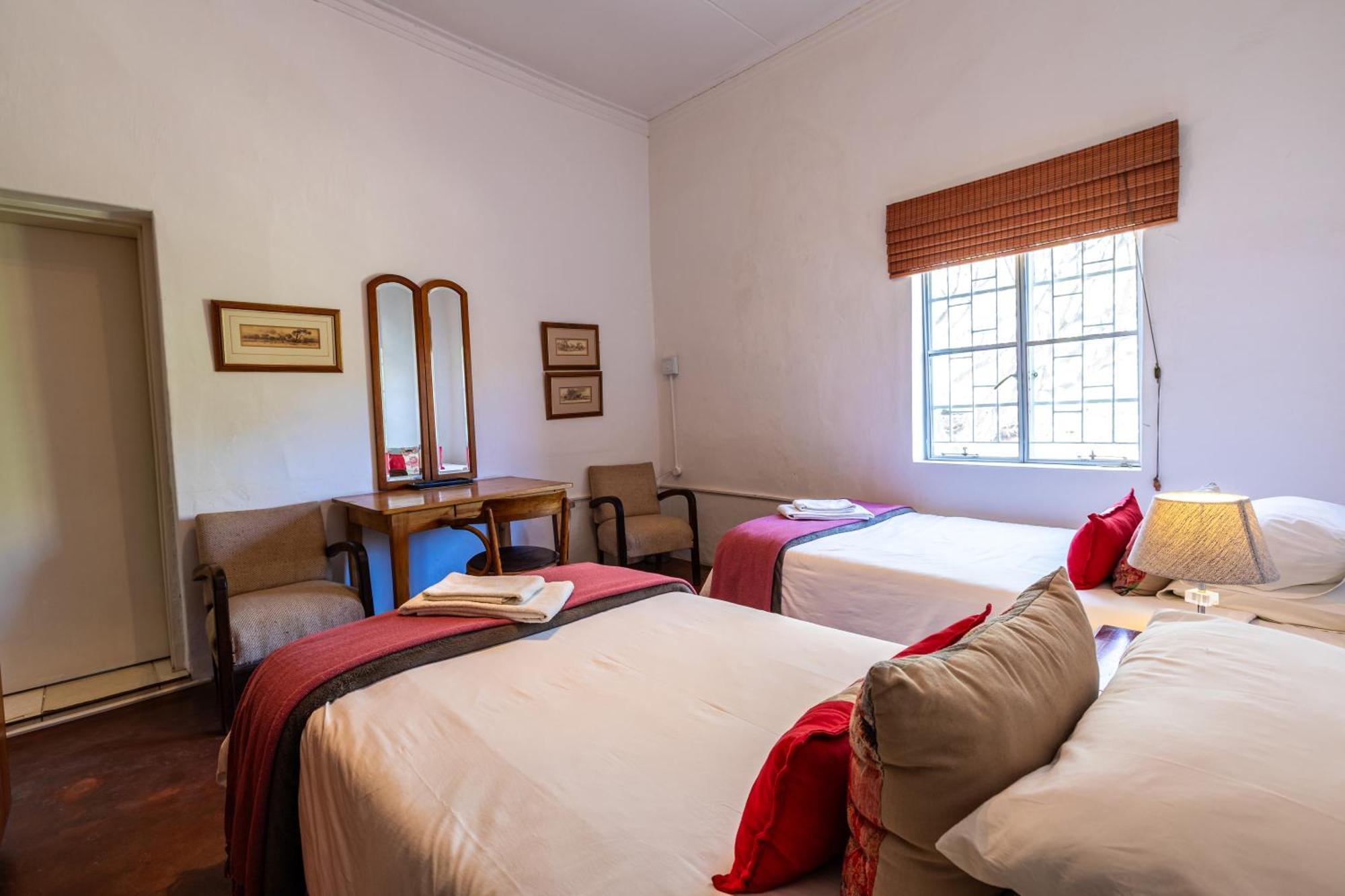 Hh 820 Accomodation Grootfontein 외부 사진