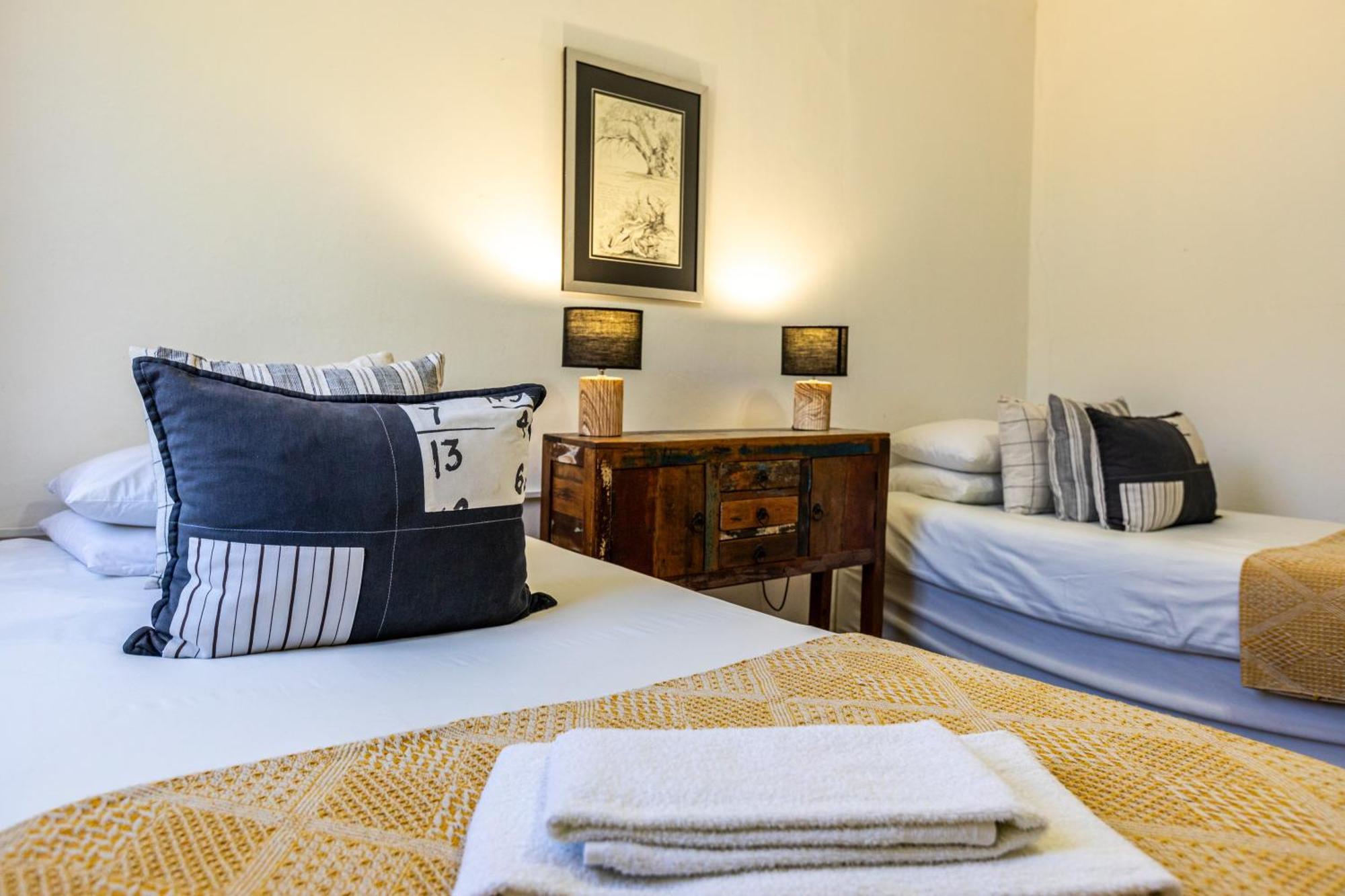 Hh 820 Accomodation Grootfontein 외부 사진